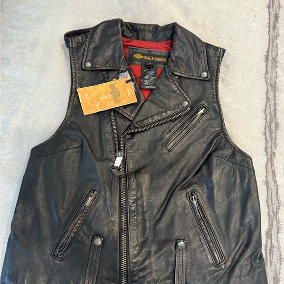 NWT Women Harley-Davidson Black Leather Vest